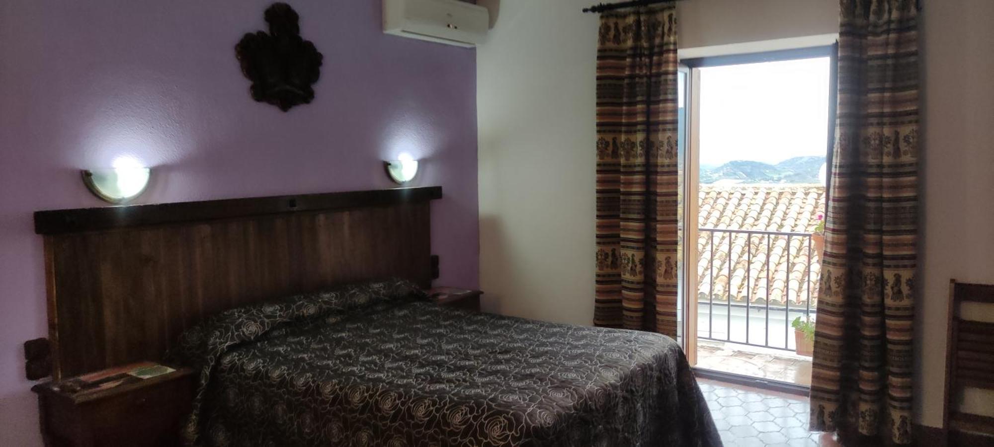 Hostal Rural Marques De Zahara Zahara De La Sierra Εξωτερικό φωτογραφία