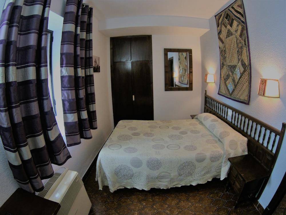 Hostal Rural Marques De Zahara Zahara De La Sierra Εξωτερικό φωτογραφία