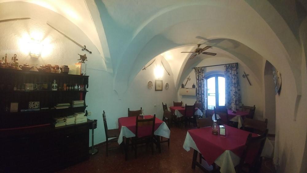 Hostal Rural Marques De Zahara Zahara De La Sierra Εξωτερικό φωτογραφία